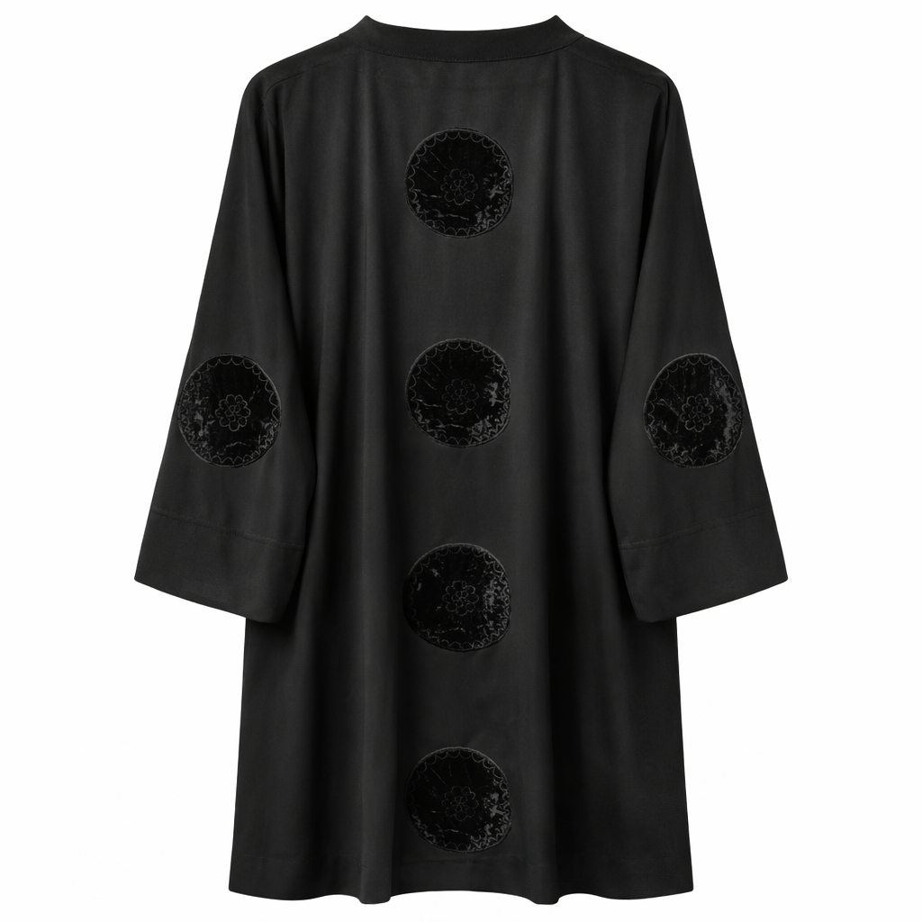 Front Open x Velvet Applique- Premium SIlk (Black)